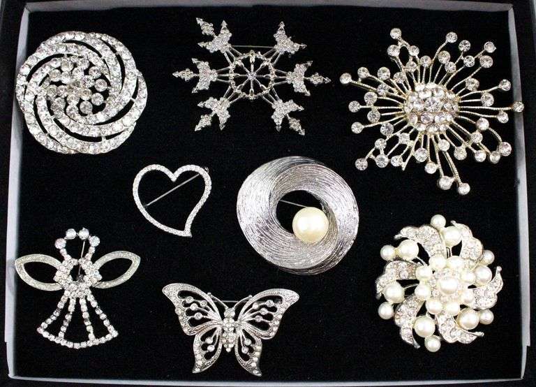 Vintage Brooches, all stones intact.