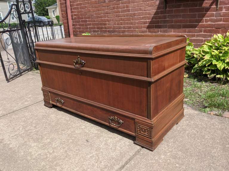 Roos Cedar Chest. Depression Era / Waterfall. Unsual with Drawer and