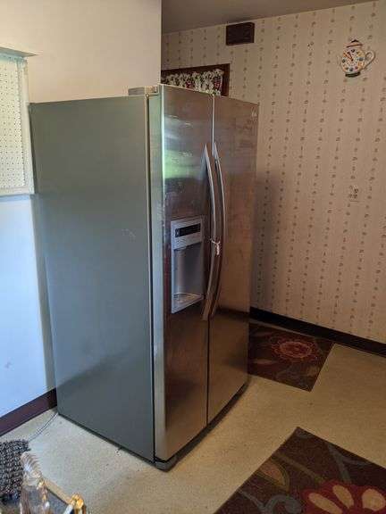 LG Refrigerator