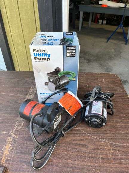 2 Utility Pumps