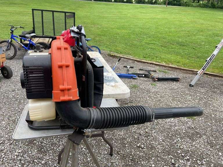 Husqvarna 145 BF Back Pack Leaf Blower.