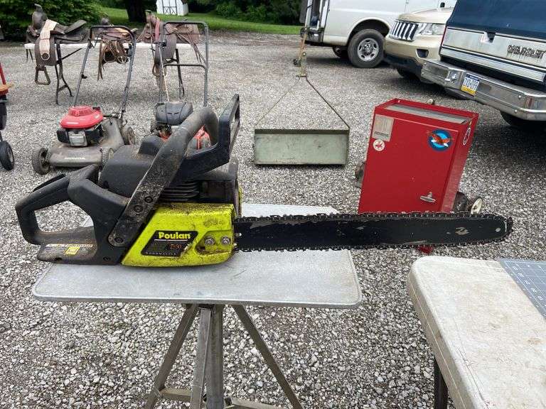Chainsaw. Poulan 2550 Woodmaster.