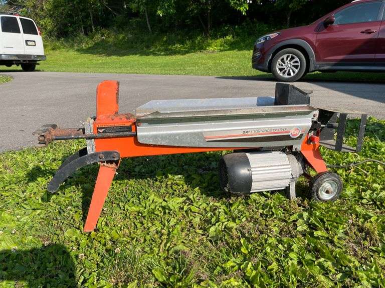 DR 5 Ton Electric Wood Splitter (tested ok)