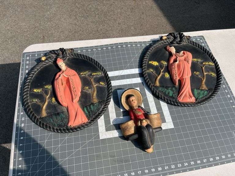 Chalkware Wall Plaques and Figurine