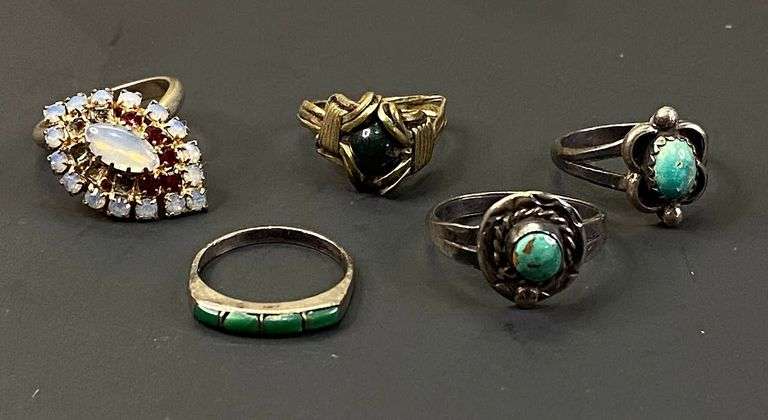 Lot of 5 Rings