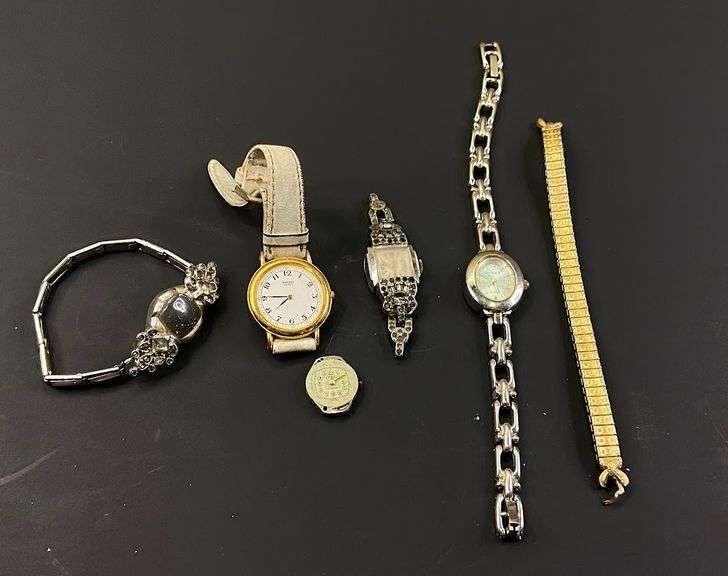 Women's Watches for Parts or Repair Including Seiko, Geneva