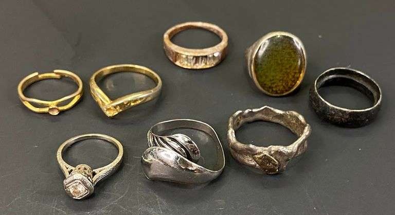 Lot of Rings Including One Dated 1918