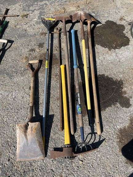 Shovels and Yard Tools