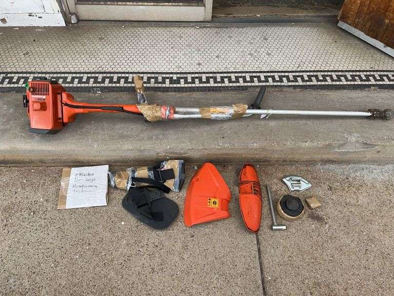Husqvarna 232R Weed Wacker. (all there and was running, was drained and disassembled in prep for move but can't take with them)
