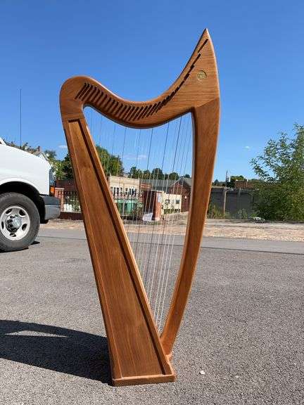 Stoney End Lever Harp with Protective Case, 50” tall