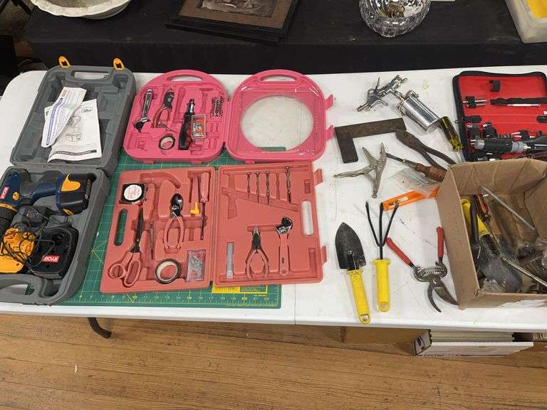 Mixed Tools - Bid On Estates Auction Services