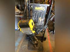 FORMER LEE RENTS EQUIPMENT