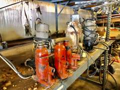 FORMER LEE RENTS EQUIPMENT