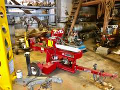 FORMER LEE RENTS EQUIPMENT