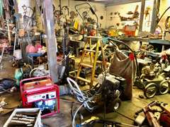 FORMER LEE RENTS EQUIPMENT