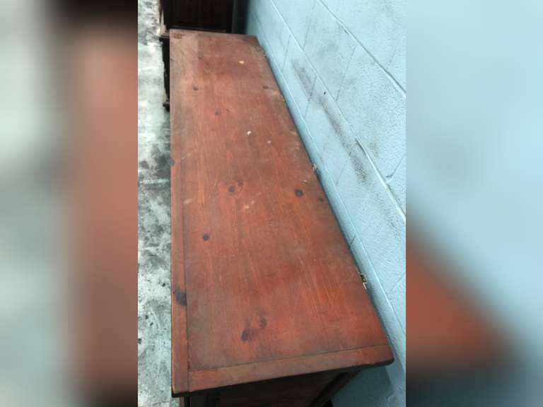 ANTIQUE DRESSER