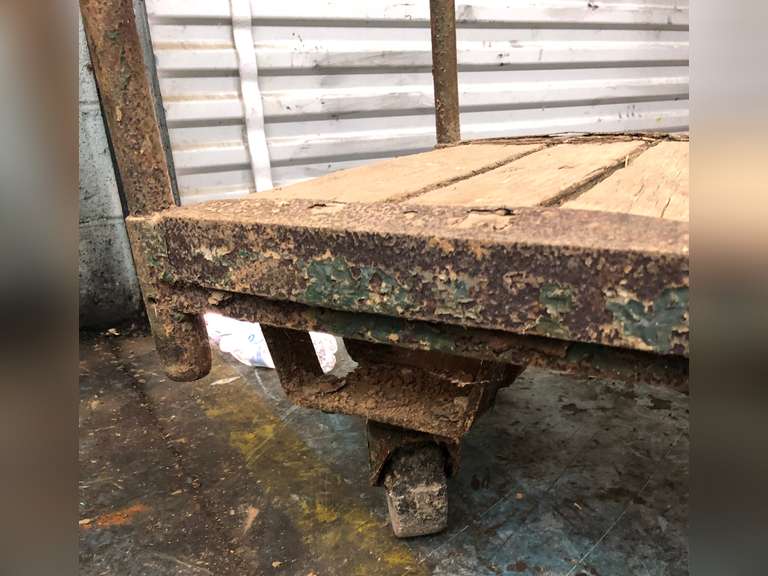 INDUSTRIAL CART