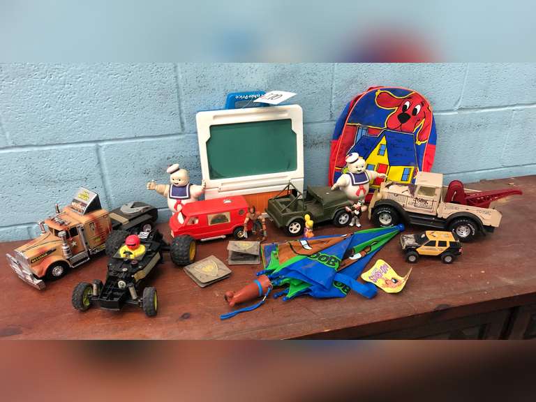 ANTIQUE TOY LOT