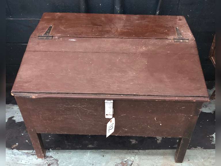 COUNTRY STORE DESK