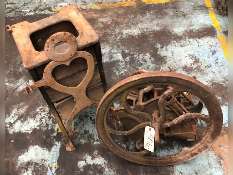 GOLDING MFG COMPANY PRINTING PRESS