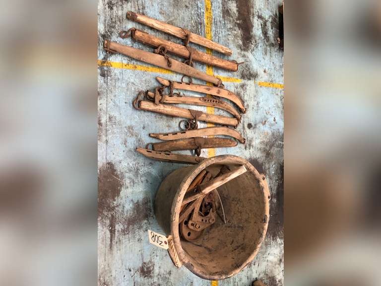 VINTAGE MULE DRAWN PARTS