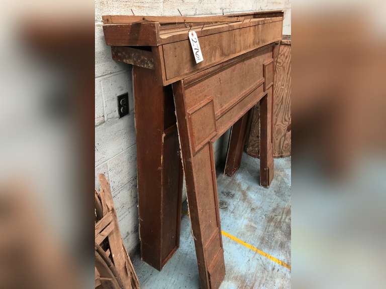 FIREPLACE FRAME AND MANTLE (2 COUNT)