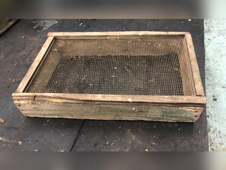 DRAWER SIFTER, BERRY BASKETS (20 COUNT) & BASKET LIDS