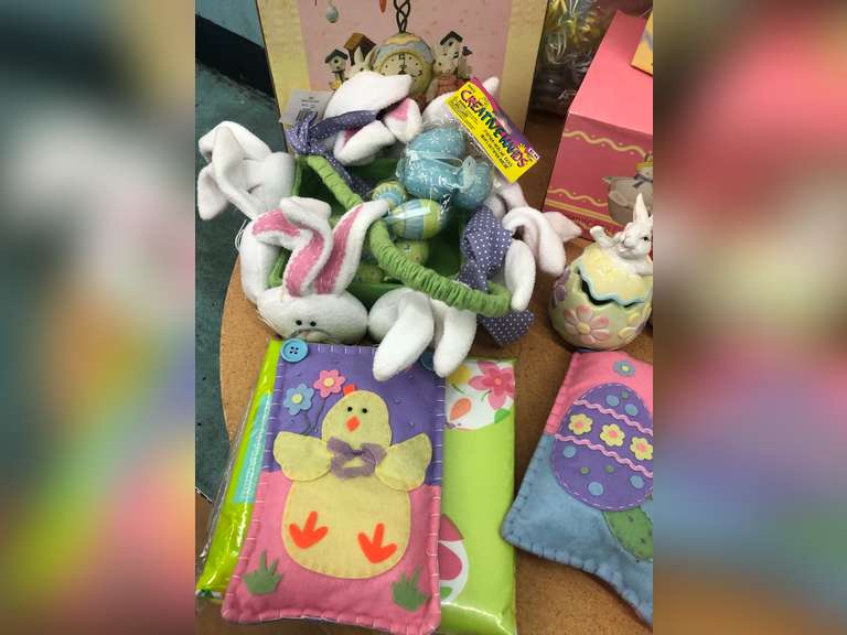 MISC EASTER LOT