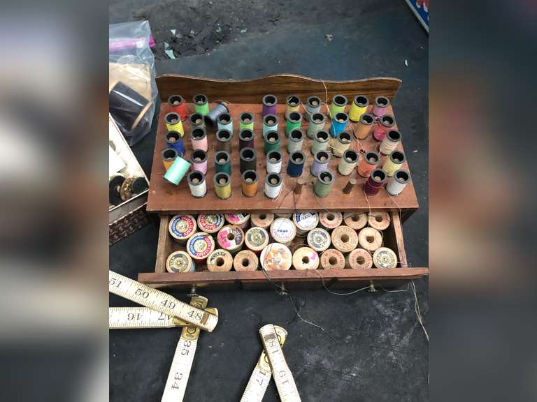 MISC SEWING LOT