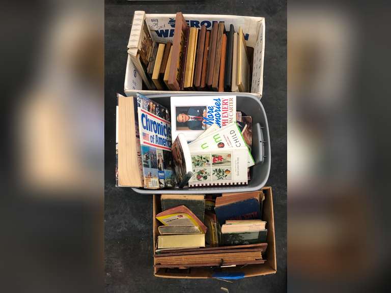 ASSORTED BOOKS AND PICTURE FRAMES