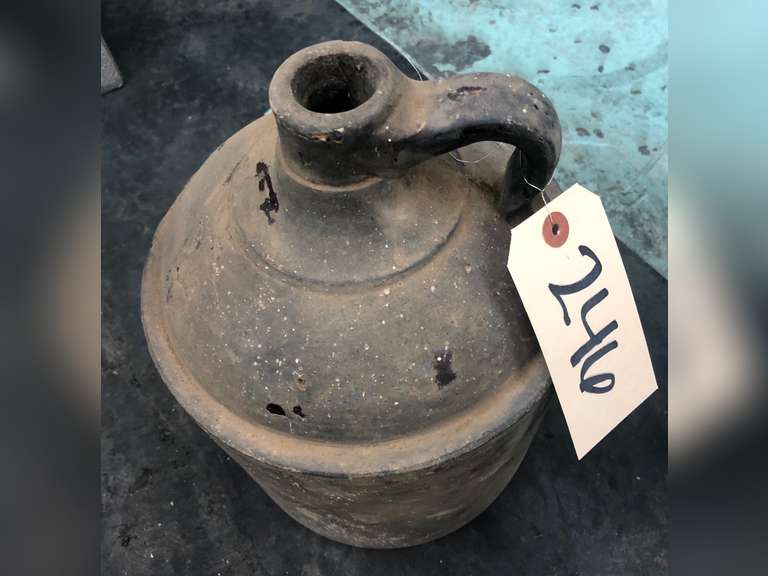 WHISKEY JUG