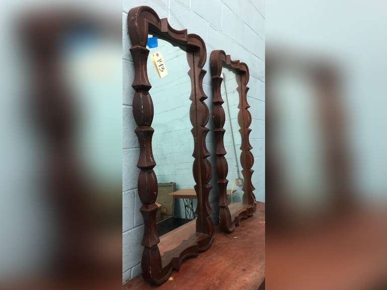 DECORATIVE MIRRORS (SET OF 2)