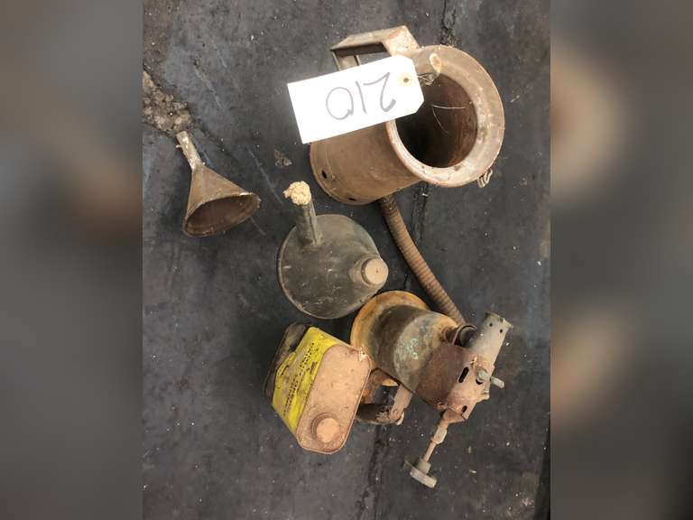 MISC OILER TINS