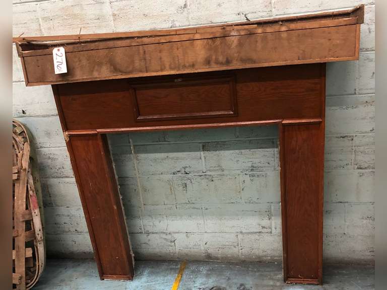 FIREPLACE FRAME AND MANTLE (2 COUNT)