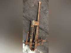 BLACKSMITH VISE