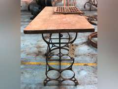 CAST IRON SINGER SEWING MACHINE BASE