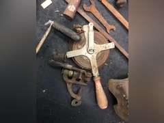 TOOLBOX WITH ASSORTED TOOLS