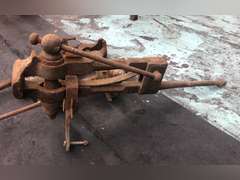 BLACKSMITH VISE