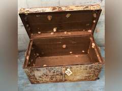TRUNK