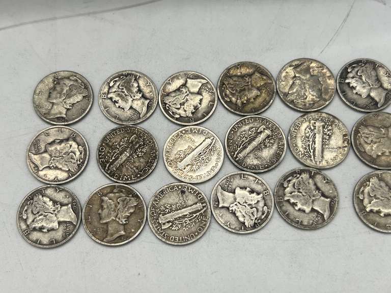 Lot of 30 Mercury Dimes
