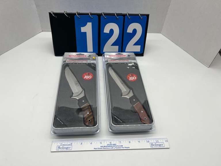 Lot of 2 BRAND NEW IN BOX Winchester 2016 150th anniversary edition wood handled, fixed blade huntin