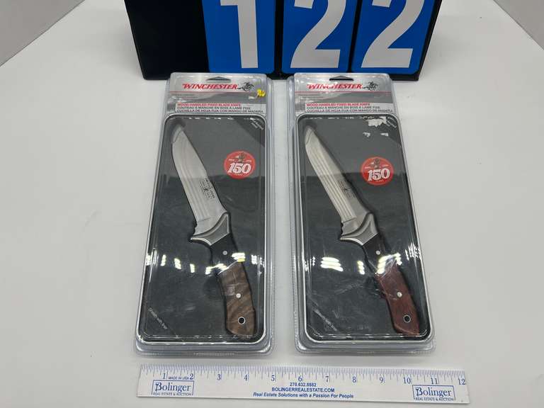 Lot of 2 BRAND NEW IN BOX Winchester 2016 150th anniversary edition wood handled, fixed blade huntin