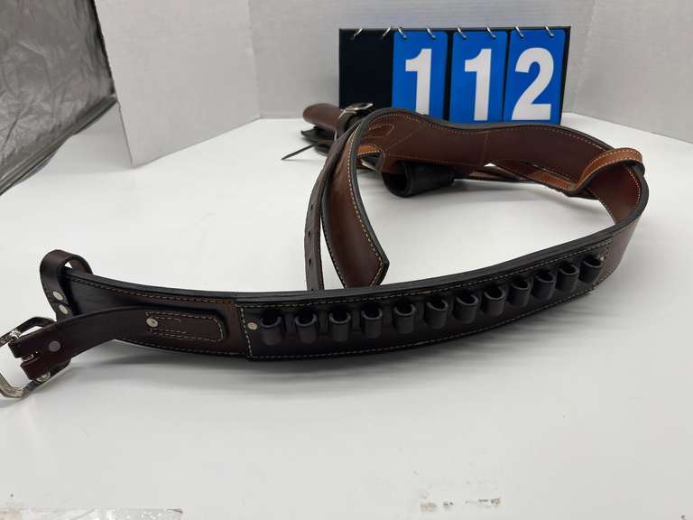 Beautiful leather gun belt and holster