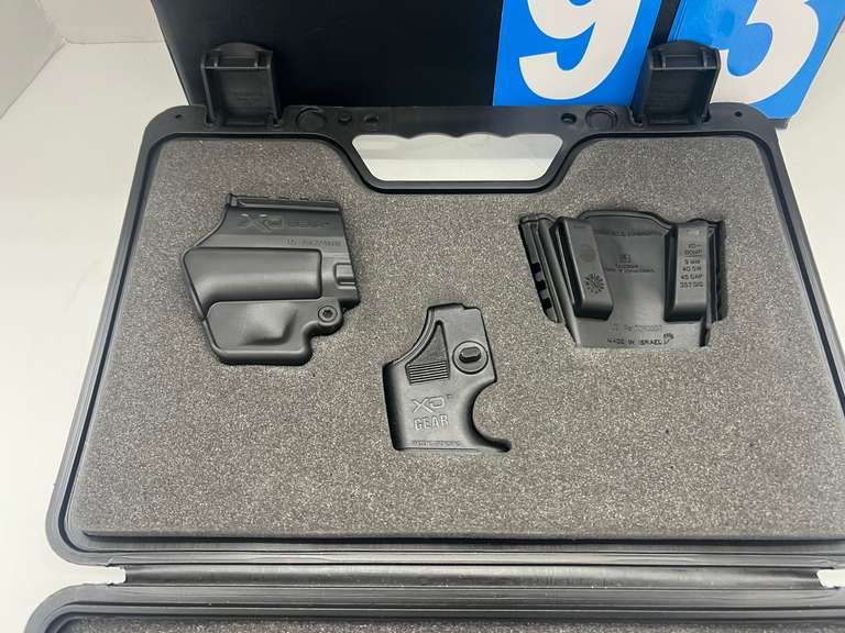 Springfield Armory XD - 40 Compact Pistol with Range Kit