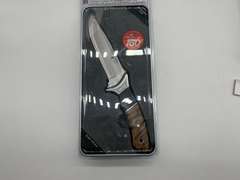 Lot of 2 BRAND NEW IN BOX Winchester 2016 150th anniversary edition wood handled, fixed blade huntin