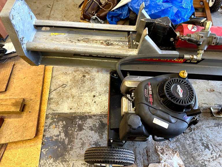 thumbnail image 2 of Pro Chaser Carburetor For Huskee 35-Ton Log Splitter W/ 342cc Briggs & Stratton Engine 2 of 5