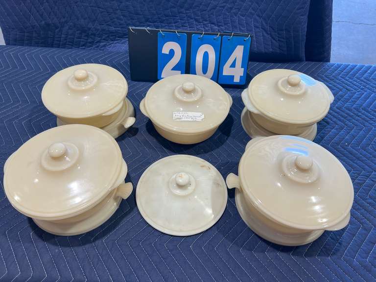 Lot of 5 Casserole Dishes