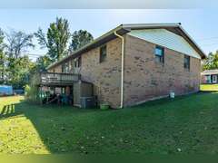 5 Duplexes on Cindy Dr