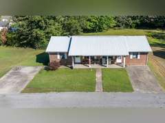 5 Duplexes on Cindy Dr