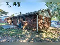 5 Duplexes on Cindy Dr